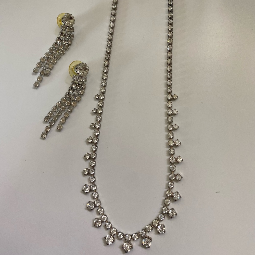 Vintage necklace and earrings